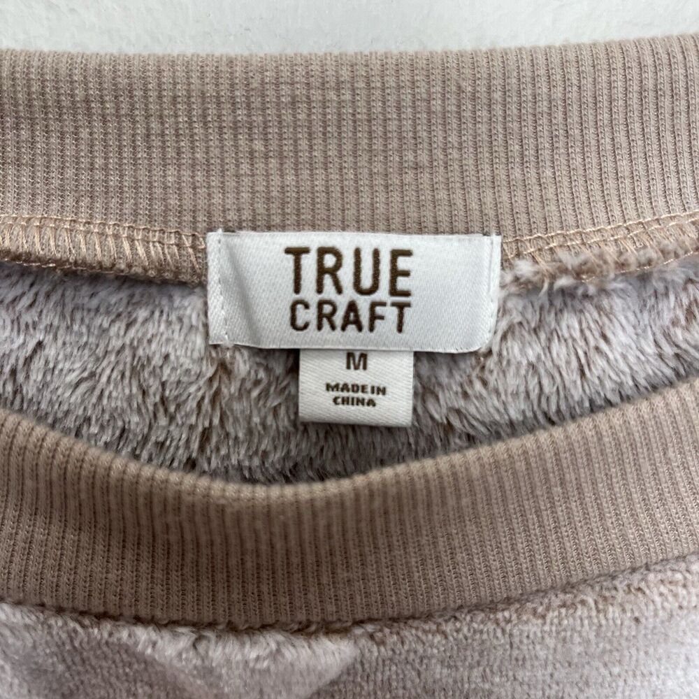 True Craft | Tan Plush Animal Leopard Print Monogram E Cropped Sweater Medium - Picture 5 of 7